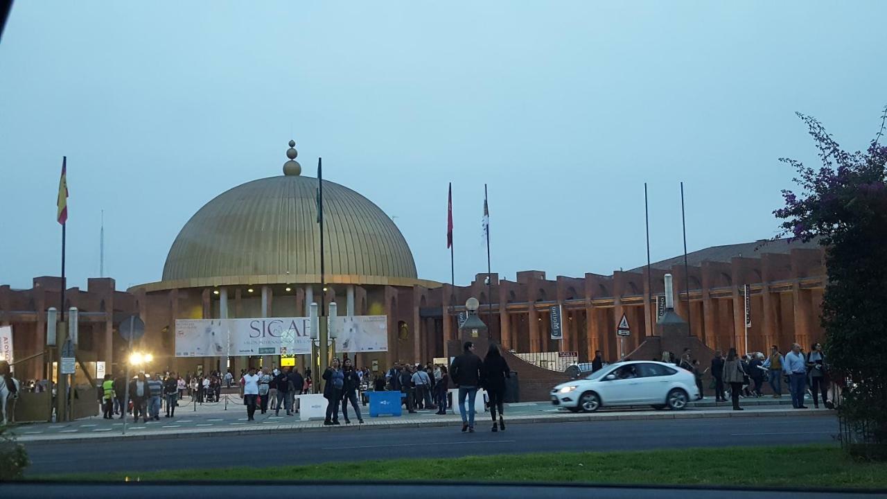 Apartamento Frente A Palacio De Congresos Sewilla Zewnętrze zdjęcie